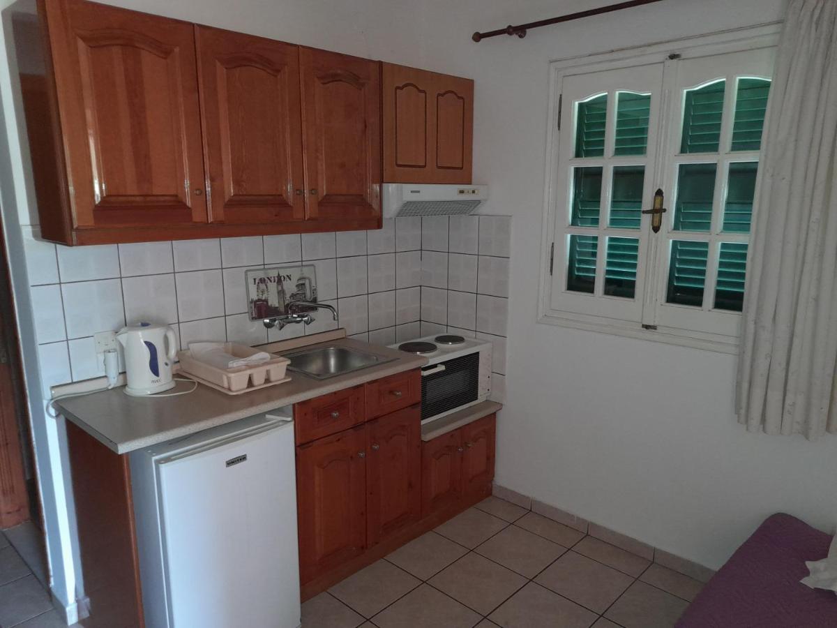 Aggeliki Apartments 斯达林 外观 照片